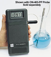 HH40:Ultra-High-Accuracy & Resolution Handheld Thermistor Thermometer - Discontinued